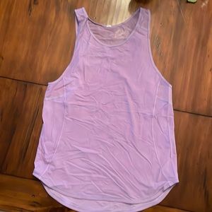 EUC Lululemon Sculpt Tank Top Sz 4 Lavender